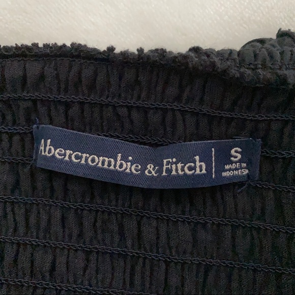 Abercrombie Black Ruched Button Up Ruffle Tank - Picture 7 of 7